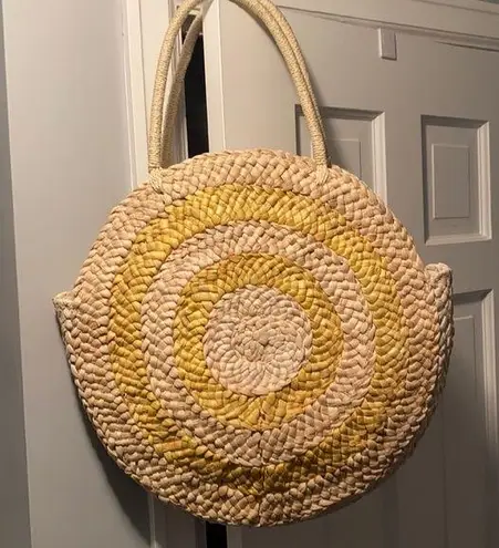 American Eagle  yellow tan straw circle sun tote bag