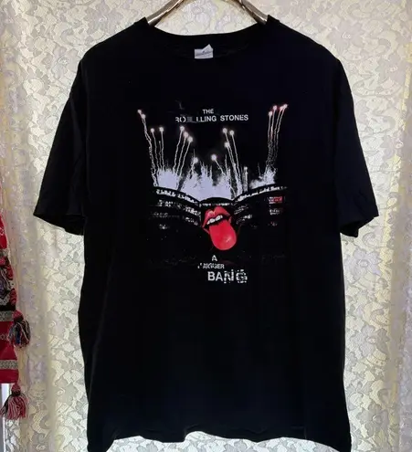The Rolling Stones Black Tee a bigger bang concert tee shirt XL like new