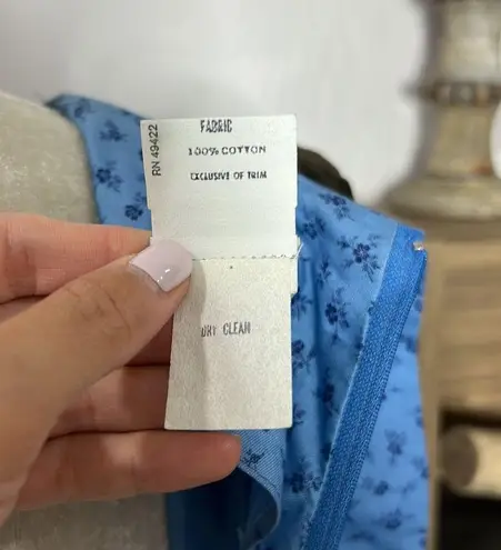 Gunne Sax by Jessica McClintock • vintage 70s floral velvet bib trim dress