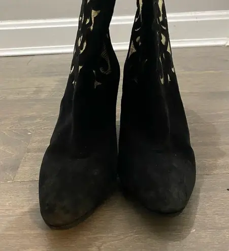 Vintage 80’s Andrea Pfister Black and Gold Cut Out Boots Size 6.5