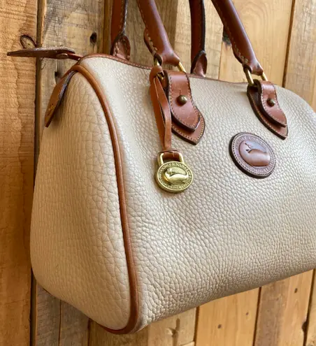 Dooney Bourke Vintage Speedy Doctor Bag White 55 90 Off Retail From Alessandra