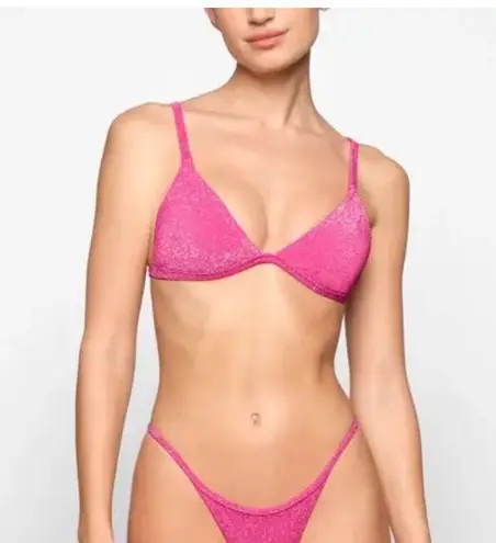 SKIMS Glitter Swim Triangle Bikini Top - Magenta size S