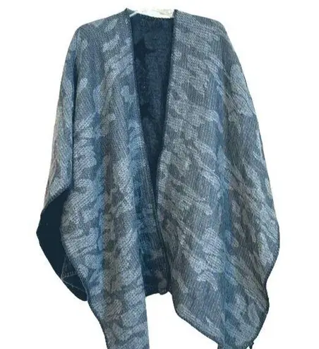 Woolrich Reversible Blanket Wrap Two Tone Gray Poncho Shawl OSFA