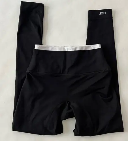 Set Active CLOUD CONTROL CONTRAST LEGGINGS OCRA BLACK WHITE XS