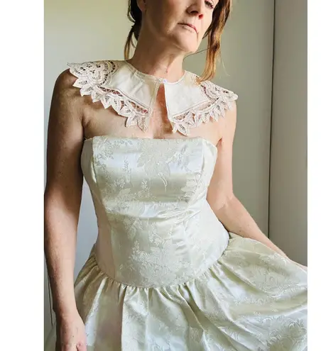 90s Cream Prom Dress Strapless Brocade Size M Fairy tale Coquette Ballerina Gold Size M