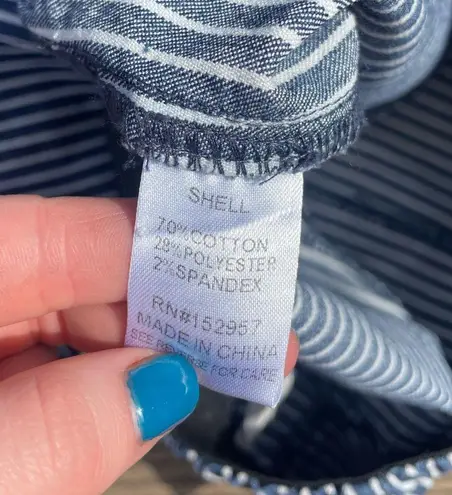 Altar'd State Altar’d State Size Small Pinstriped Flare Bellbottom Pull-on Jeans White & Blue - Image 7