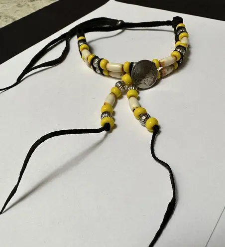 Head Black / Yellow Bead Silver Tone Indian Nickel Necklace
