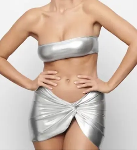 SKIMS Women’s Low Rise Metallic Twist Front Nickel Silver Mini Skirt Sarong 4X