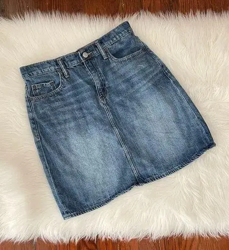 Gap  Jean Skirt Knee Length Medium Wash Size 27