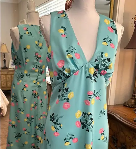 Sweet Nothing Ocean Teal Sleeveless V