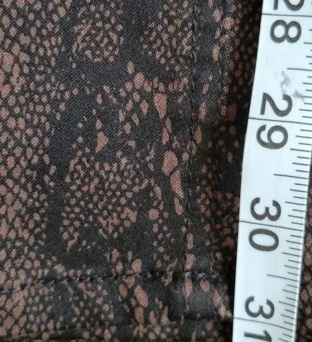 Liverpool Jeans reptile print midrise skinny jeans size 4