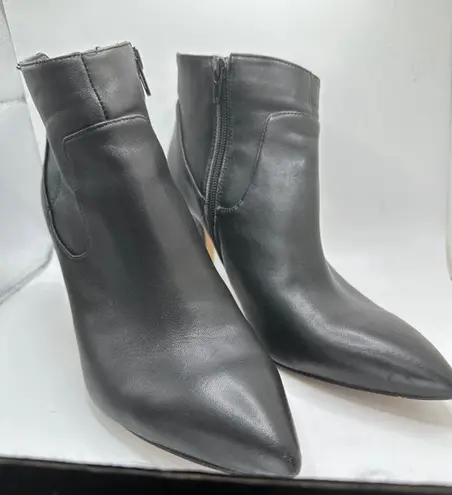 Sole Society Black leather Ankle Boots women's Size 9.5 pointy toe stiletto