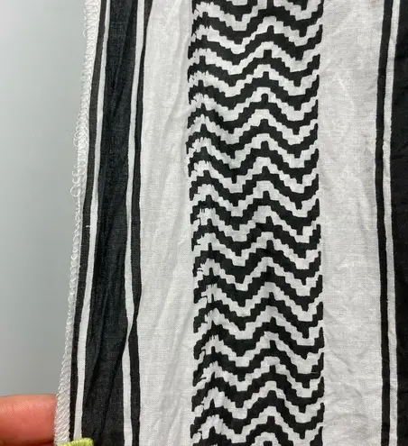 Z & L Colorful Watercolor Square Scarf with Tassel Hem - Image 2