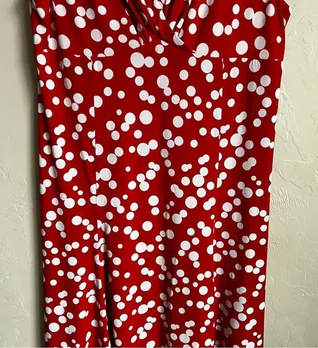 Glamour Vintage Red White Polka Dot Pin