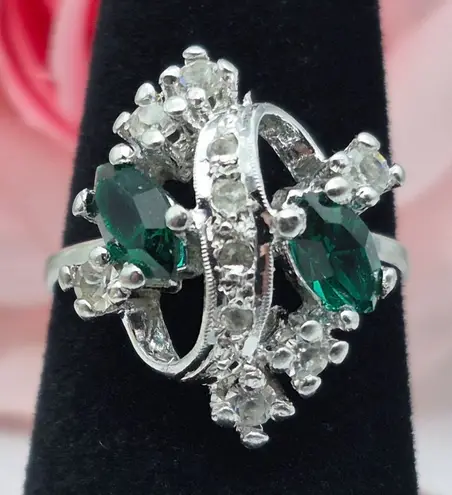 None Cocktail Ring Silver Tone Clear Crystal & Green Marquise Fashion Jewelry Size 8