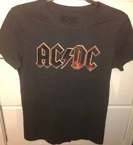 AC/DC T