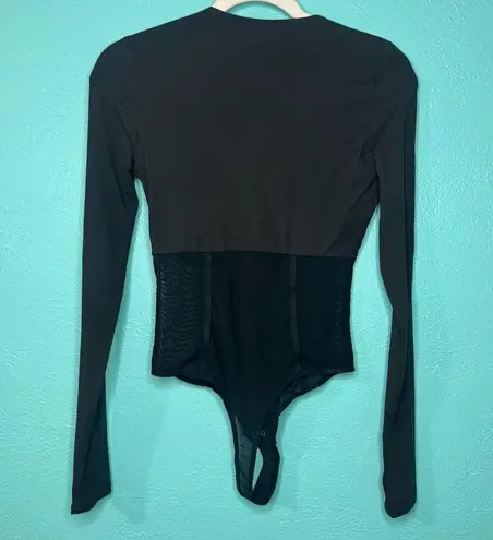 REORIA Women's Trendy Sexy Crew Neck Thumbholes Long Sleeve Sheer Mesh Bodysuit Black