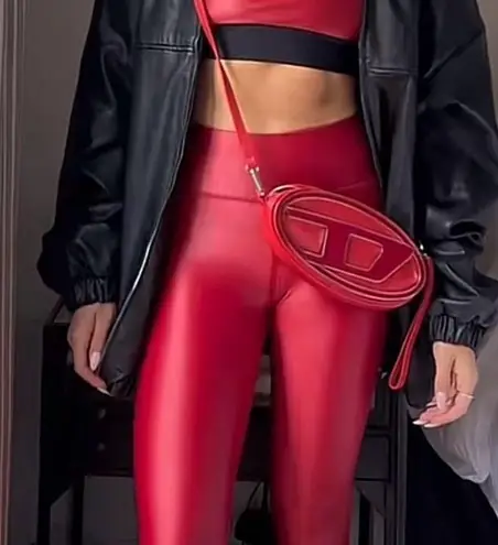 Noli Cherry Liquid Red Shiny Leggings