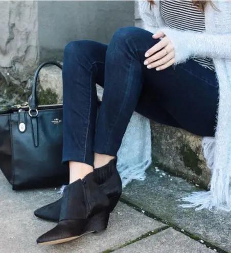 Matisse Black Nugent Calf Hair Ankle wedge Booties