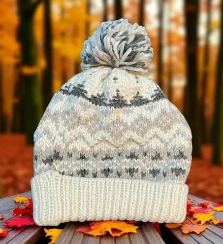 FatFace Knit Hat Pom Bobble Beanie Cuff Fair Isle Wool Holiday Vacation Cream