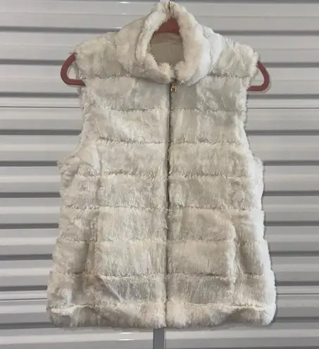 Women's Unbranded White Faux Fur Vest with Silver Zipper Med to L Size L