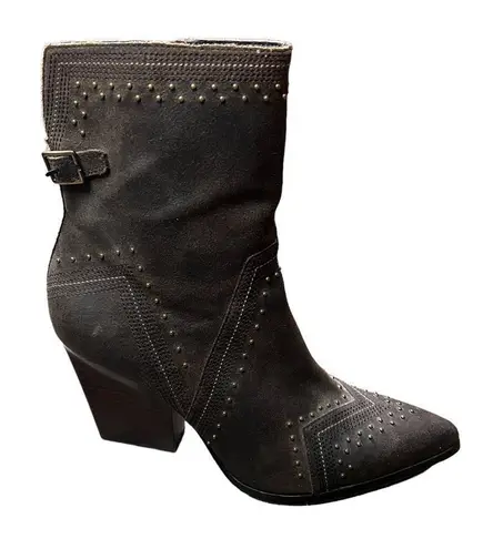 DONALD J. PLINER Vegas Brown Leather Studded Heeled Boots Size 7