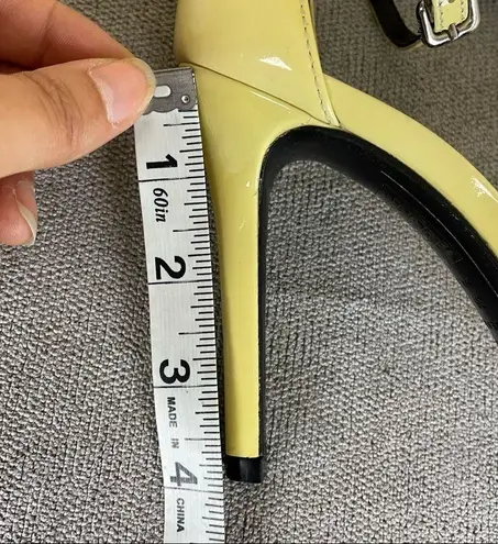 Schutz Yellow Cadey Lee Open Toe Heels Size 38
