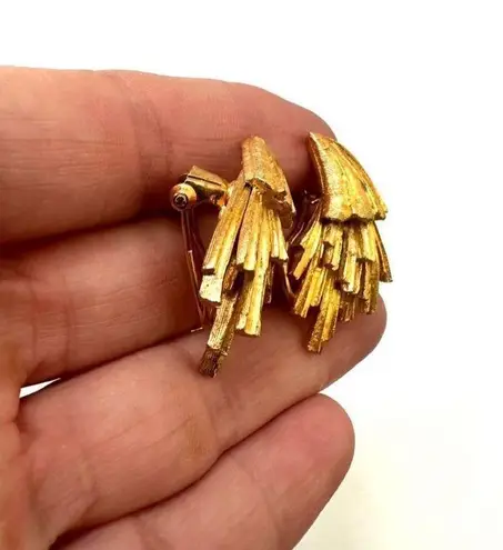 BSK vintage gold tone clip on fan earrings