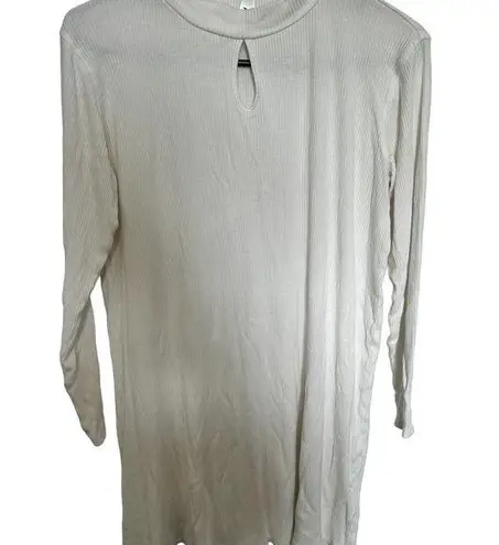 RVCA  white ribbed keyhole tunic shirt size large