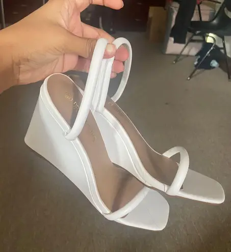 Dream Paris White Wedge Heel