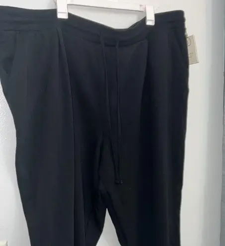 A New Day Black Sweats NWT 3X