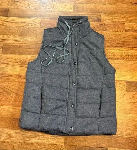 Women’s Medium Gray Full Zip Lined Puffer Vest Utility Winter Sleeveless Casual
