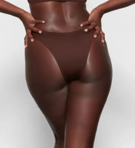 SKIMS  swim CHEEKY TANGA BOTTOM NWT COCOA