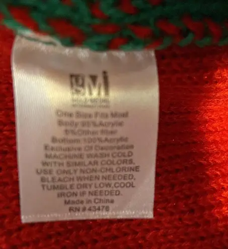 Mommy & Me Holiday Christmas Presents Matching Knit Beanie Set NWT