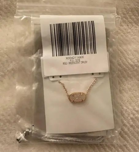 Kendra Scott NWT  Elisa Rose Gold Pendant Necklace in Iridescent Drusy $70 MSRP