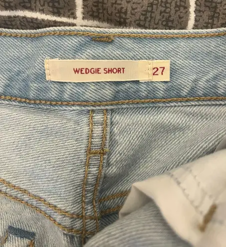 Levi’s Wedgie Short Size 27