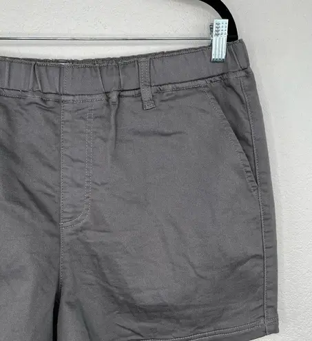 Abound Gray Women's 4" Stretch Pull On Elastic Waist Shorts Size Large NWT