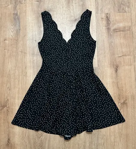 MIRROU | Black White Polka Dot Scalloped Neck Fit Flare Romper, SZ 8 NZ, US 4/S