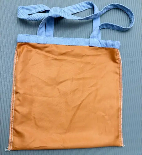 Light Blue Tote Bag with 'Hello!' Embroidery Gray