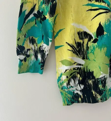 Joseph A . Floral Button Down Cardigan Sz Medium Petite