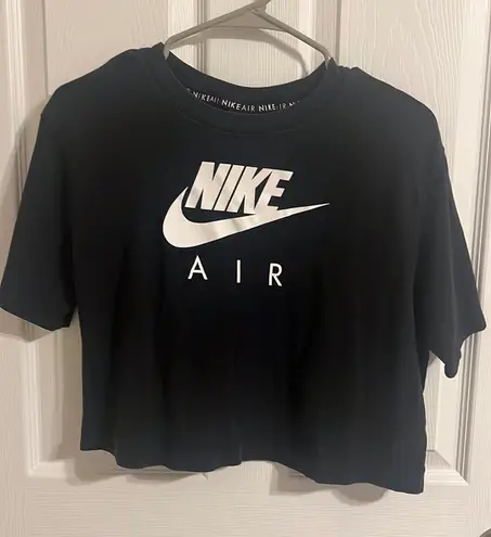 Nike Crop Top