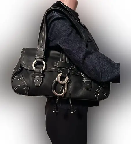 BALLY BLACK LEATHER FRONT RING DETAIL SHOULDER BAG