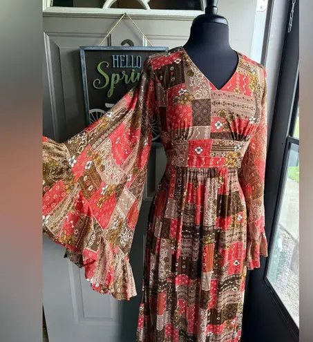 Vintage 70s orange patchwork floral boho bell sleeve tie maxi dress, size medium Brown
