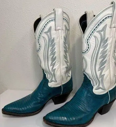 Justin Boots Vintage White and Teal Green Lizard Stitch Detail Western Boots 6.5