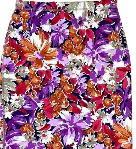 J. McLaughlin NWOT Reversible Pull-On Scuba Style Skirt