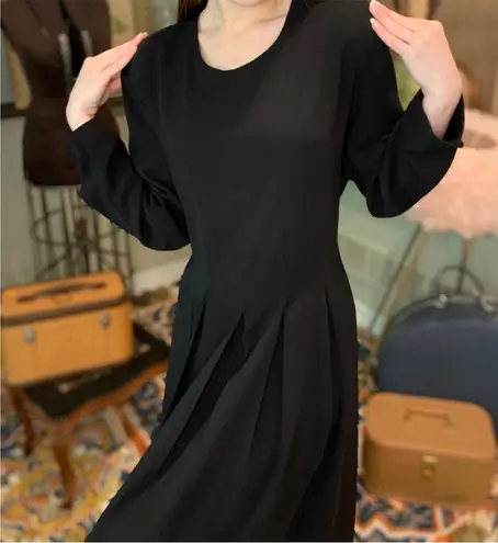 Orvis Vintage 1980s Black Pleated Dress with Shoulder Pads 12 Petite