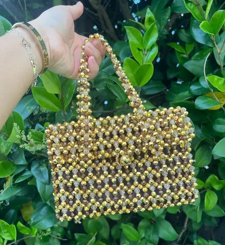 SAMANTHA HESKIA ✨Chic Gold Clutch for Elegant Evenings