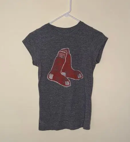 5th & Ocean Boston Red Sox Gray Tee Shirt Medium