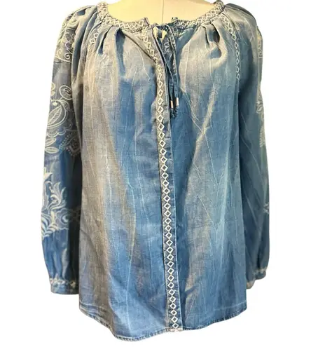 Vintage America Blues SZ SM Denim Embroidered Button Down Faded Crinkle Design Blue