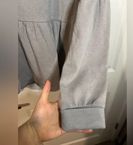 NWT Yarn and Sea Peplum Long Sleeve Pleated Grey Sweatshirt Fleece Lined Size 1X Gray